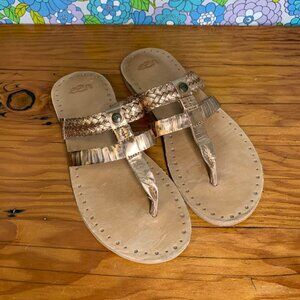 UGG Rose Gold Audra Flip Flop/Sandals  Size: 8